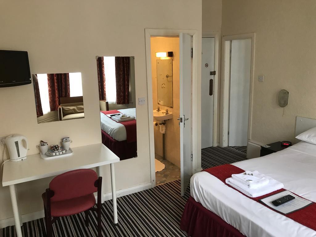 Hotel The Island & Fairfield Douglas Esterno foto