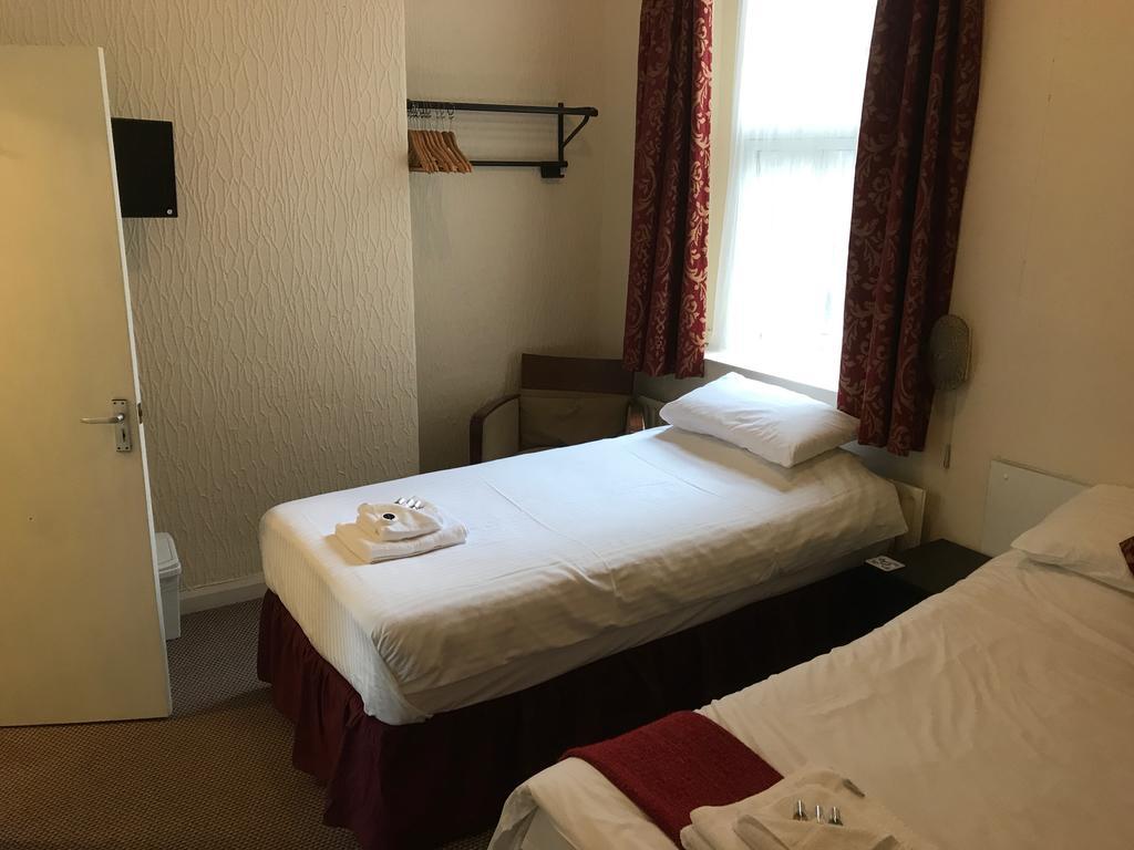 Hotel The Island & Fairfield Douglas Esterno foto